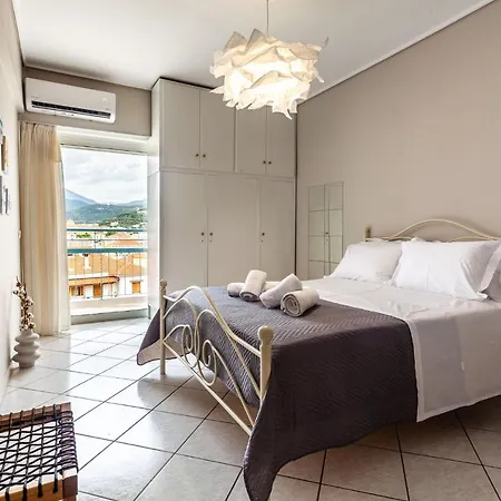 Kalamata Old City - Minimal Urban Retreat Exterior foto