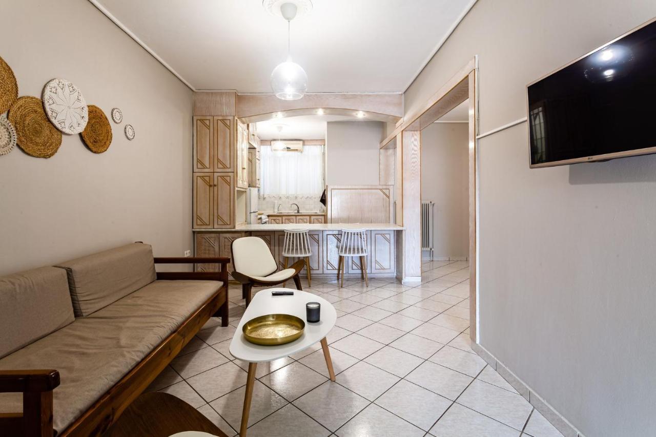 Old - Minimal Urban Retreat *