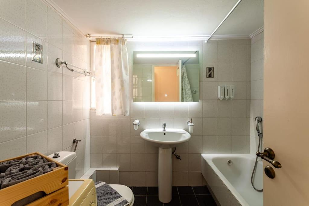 Διαμέρισμα Old - Minimal Urban Retreat Καλαμάτα
